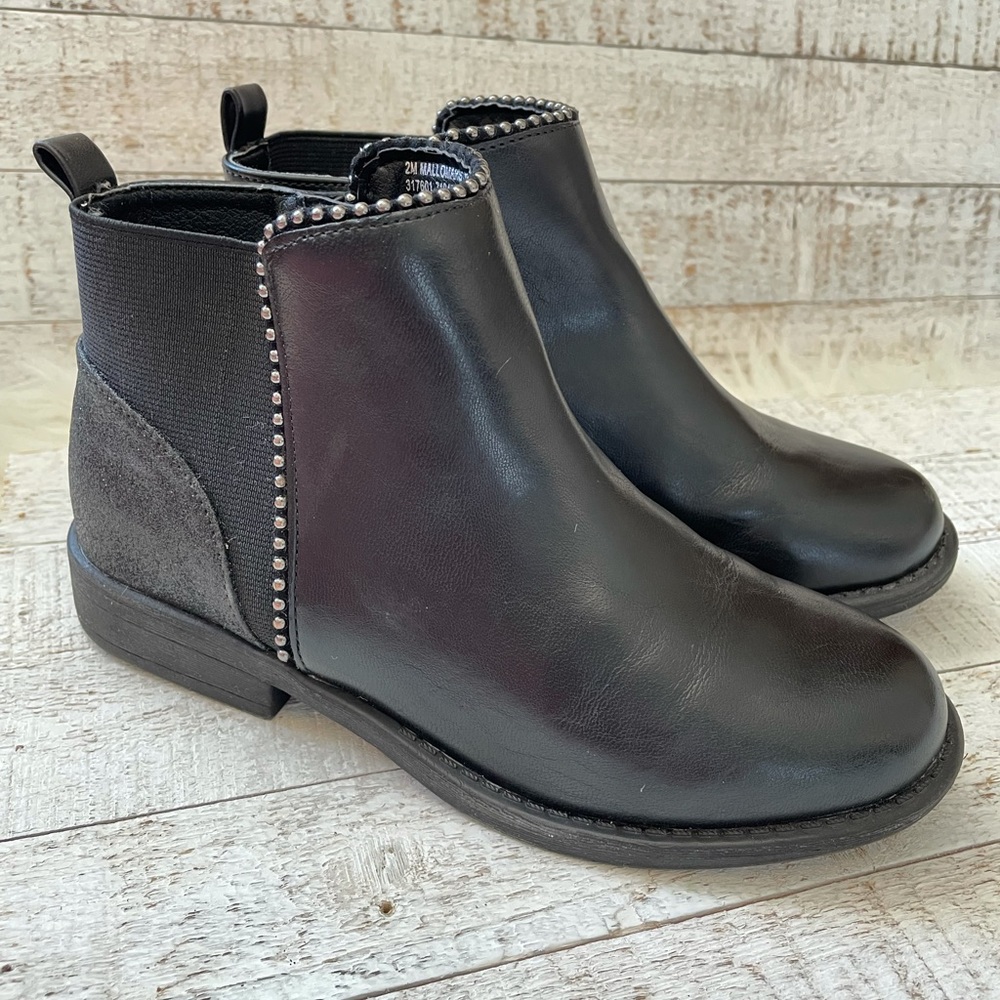 Girls Ankle Booties - Black size 2